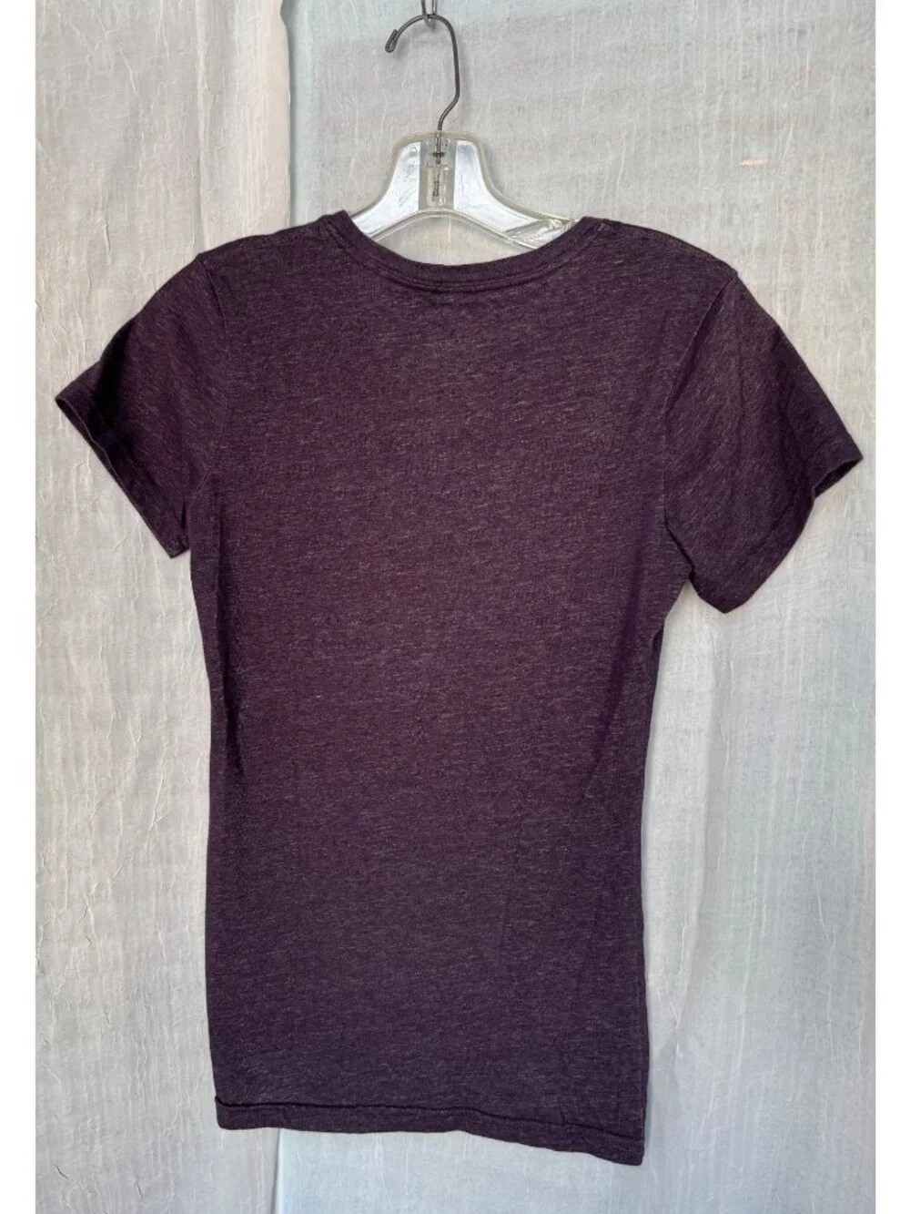 Nike Dri-Fit Women's Heather Purple V-Neck Athletic Tee